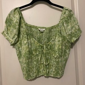 Floral Green Top🪷🌱